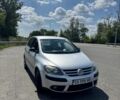 Серый Фольксваген Гольф Плюс, объемом двигателя 1.6 л и пробегом 218 тыс. км за 5600 $, фото 1 на Automoto.ua