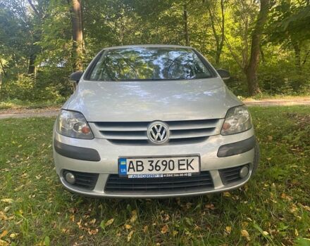 Серый Фольксваген Гольф Плюс, объемом двигателя 1.6 л и пробегом 220 тыс. км за 6900 $, фото 1 на Automoto.ua