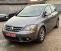 Серый Фольксваген Гольф Плюс, объемом двигателя 1.4 л и пробегом 220 тыс. км за 4999 $, фото 3 на Automoto.ua