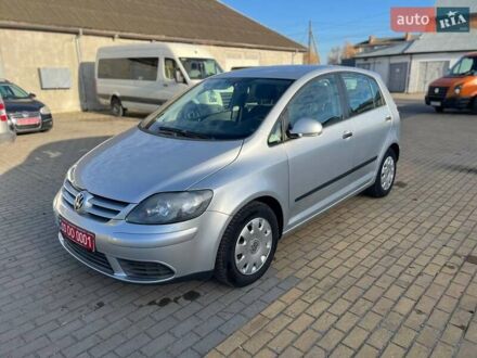 Серый Фольксваген Гольф Плюс, объемом двигателя 1.4 л и пробегом 159 тыс. км за 5500 $, фото 1 на Automoto.ua