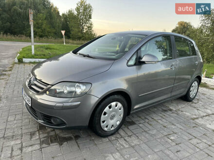 Фольксваген Golf Plus 2005 у Фастове на Automoto.ua Сірий Фольксваген Golf Plus, об'ємом двигуна 1.6 л та пробігом 227 тис. км за 5400 $, фото 1 на Automoto.ua
