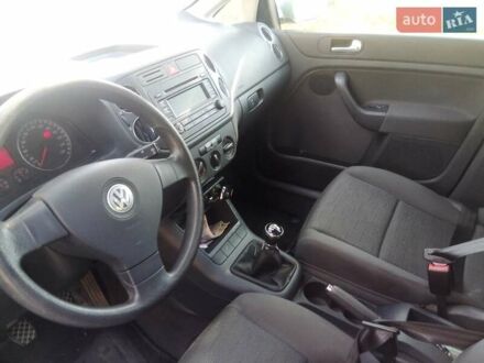 Серый Фольксваген Гольф Плюс, объемом двигателя 1.4 л и пробегом 220 тыс. км за 5500 $, фото 1 на Automoto.ua