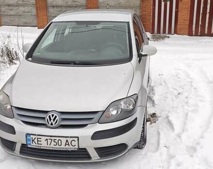 Сірий Фольксваген Golf Plus, об'ємом двигуна 1.39 л та пробігом 240 тис. км за 4600 $, фото 1 на Automoto.ua