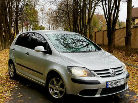Сірий Фольксваген Golf Plus, об'ємом двигуна 1.6 л та пробігом 211 тис. км за 6500 $, фото 1 на Automoto.ua