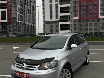 Сірий Фольксваген Golf Plus, об'ємом двигуна 1.6 л та пробігом 171 тис. км за 5699 $, фото 1 на Automoto.ua