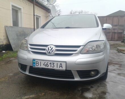 Сірий Фольксваген Golf Plus, об'ємом двигуна 1.4 л та пробігом 250 тис. км за 5200 $, фото 1 на Automoto.ua