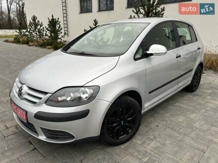 Сірий Фольксваген Golf Plus, об'ємом двигуна 1.4 л та пробігом 251 тис. км за 5150 $, фото 1 на Automoto.ua