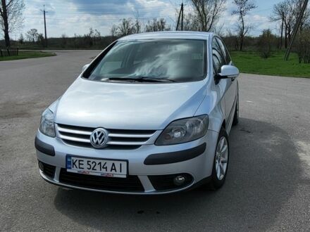 Фольксваген Golf Plus 2005 у Кривому Розі на Automoto.ua Сірий Фольксваген Golf Plus, об'ємом двигуна 1.6 л та пробігом 222 тис. км за 5500 $, фото 1 на Automoto.ua