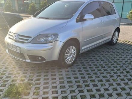 Фольксваген Golf Plus 2005 у Хмельницькому на Automoto.ua Сірий Фольксваген Golf Plus, об'ємом двигуна 1.6 л та пробігом 251 тис. км за 6400 $, фото 1 на Automoto.ua