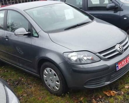 Серый Фольксваген Гольф Плюс, объемом двигателя 1.6 л и пробегом 204 тыс. км за 5800 $, фото 1 на Automoto.ua
