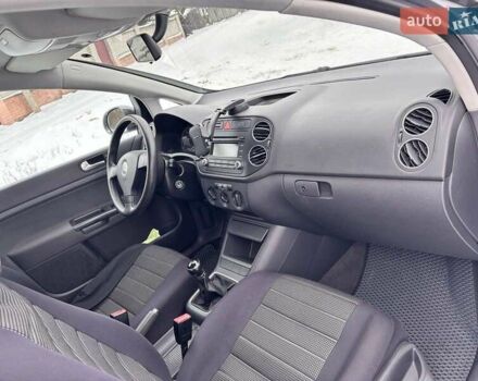 Сірий Фольксваген Golf Plus, об'ємом двигуна 1.6 л та пробігом 214 тис. км за 5500 $, фото 1 на Automoto.ua