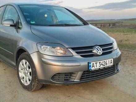 Фольксваген Golf Plus 2005 у Тлумаче на Automoto.ua Сірий Фольксваген Golf Plus, об'ємом двигуна 1.6 л та пробігом 226 тис. км за 5700 $, фото 1 на Automoto.ua