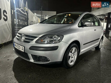 Серый Фольксваген Гольф Плюс, объемом двигателя 1.6 л и пробегом 182 тыс. км за 6250 $, фото 1 на Automoto.ua