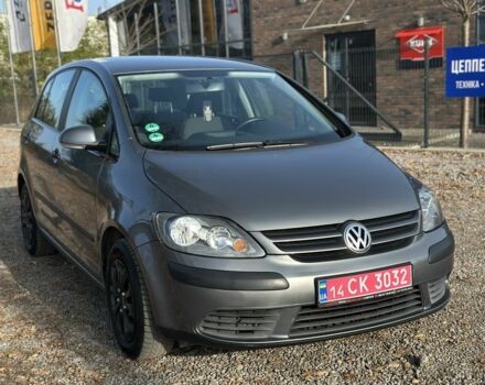 Серый Фольксваген Гольф Плюс, объемом двигателя 1.4 л и пробегом 208 тыс. км за 5500 $, фото 1 на Automoto.ua