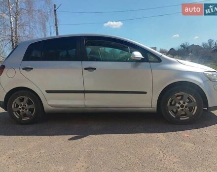 Сірий Фольксваген Golf Plus, об'ємом двигуна 1.4 л та пробігом 250 тис. км за 5200 $, фото 1 на Automoto.ua