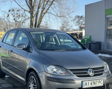 Серый Фольксваген Гольф Плюс, объемом двигателя 1.6 л и пробегом 230 тыс. км за 5799 $, фото 1 на Automoto.ua
