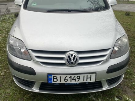 Серый Фольксваген Гольф Плюс, объемом двигателя 1.6 л и пробегом 3 тыс. км за 6200 $, фото 1 на Automoto.ua