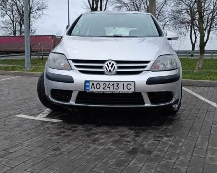 Сірий Фольксваген Golf Plus, об'ємом двигуна 1.6 л та пробігом 205 тис. км за 5200 $, фото 1 на Automoto.ua