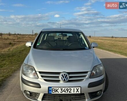 Серый Фольксваген Гольф Плюс, объемом двигателя 1.9 л и пробегом 264 тыс. км за 7000 $, фото 1 на Automoto.ua
