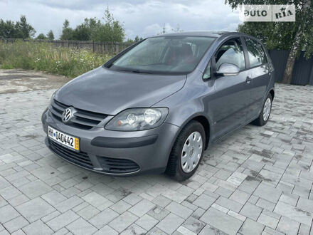 Сірий Фольксваген Golf Plus, об'ємом двигуна 1.6 л та пробігом 173 тис. км за 5900 $, фото 1 на Automoto.ua