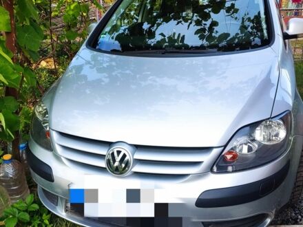 Сірий Фольксваген Golf Plus, об'ємом двигуна 1.4 л та пробігом 190 тис. км за 4999 $, фото 1 на Automoto.ua