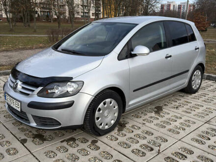 Сірий Фольксваген Golf Plus, об'ємом двигуна 1.6 л та пробігом 252 тис. км за 5500 $, фото 1 на Automoto.ua