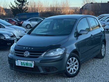 Сірий Фольксваген Golf Plus, об'ємом двигуна 1.4 л та пробігом 247 тис. км за 5600 $, фото 1 на Automoto.ua