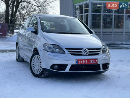 Сірий Фольксваген Golf Plus, об'ємом двигуна 1.6 л та пробігом 199 тис. км за 5999 $, фото 1 на Automoto.ua
