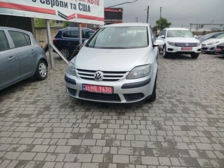 Фольксваген Гольф Плюс 2006 в Полтаве на Automoto.ua Серый Фольксваген Гольф Плюс, объемом двигателя 0 л и пробегом 167 тыс. км за 5800 $, фото 1 на Automoto.ua