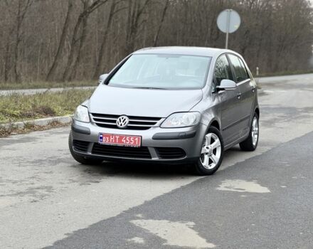 Серый Фольксваген Гольф Плюс, объемом двигателя 1.4 л и пробегом 226 тыс. км за 5300 $, фото 1 на Automoto.ua