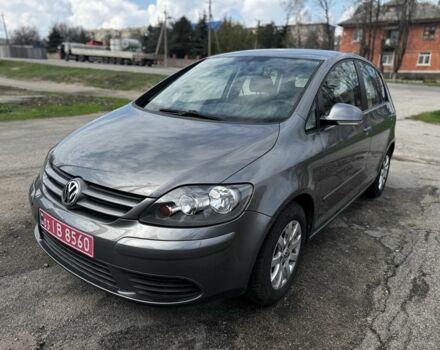 Сірий Фольксваген Golf Plus, об'ємом двигуна 1.4 л та пробігом 218 тис. км за 5999 $, фото 1 на Automoto.ua