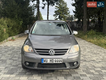 Серый Фольксваген Гольф Плюс, объемом двигателя 1.6 л и пробегом 212 тыс. км за 5550 $, фото 1 на Automoto.ua