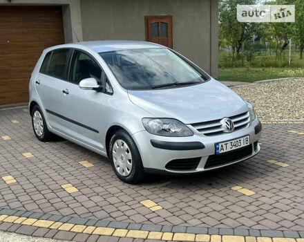 Сірий Фольксваген Golf Plus, об'ємом двигуна 1.6 л та пробігом 196 тис. км за 5850 $, фото 1 на Automoto.ua