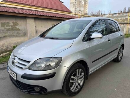 Фольксваген Гольф Плюс 2006 в Одессе на Automoto.ua Серый Фольксваген Гольф Плюс, объемом двигателя 1.9 л и пробегом 227 тыс. км за 6800 $, фото 1 на Automoto.ua
