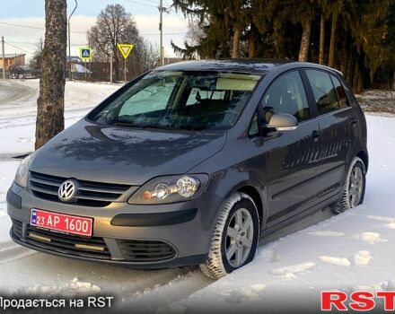 Сірий Фольксваген Golf Plus, об'ємом двигуна 1.6 л та пробігом 184 тис. км за 6100 $, фото 1 на Automoto.ua