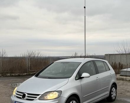 Сірий Фольксваген Golf Plus, об'ємом двигуна 1.9 л та пробігом 300 тис. км за 3150 $, фото 1 на Automoto.ua
