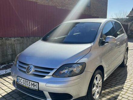 Фольксваген Golf Plus 2006 у Львові на Automoto.ua Сірий Фольксваген Golf Plus, об'ємом двигуна 1.6 л та пробігом 236 тис. км за 5700 $, фото 1 на Automoto.ua