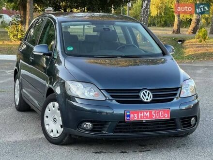 Сірий Фольксваген Golf Plus, об'ємом двигуна 0 л та пробігом 227 тис. км за 5999 $, фото 1 на Automoto.ua