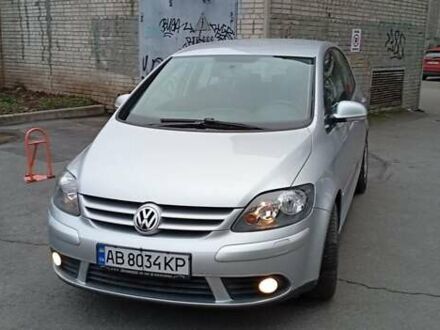 Сірий Фольксваген Golf Plus, об'ємом двигуна 1.6 л та пробігом 214 тис. км за 6350 $, фото 1 на Automoto.ua