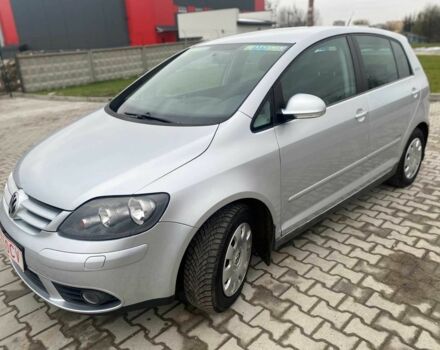 Серый Фольксваген Гольф Плюс, объемом двигателя 1.9 л и пробегом 216 тыс. км за 2950 $, фото 1 на Automoto.ua