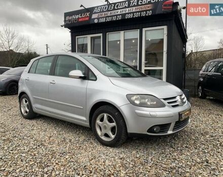 Серый Фольксваген Гольф Плюс, объемом двигателя 0 л и пробегом 260 тыс. км за 5399 $, фото 1 на Automoto.ua