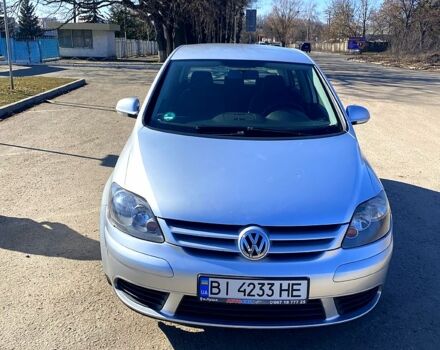 Серый Фольксваген Гольф Плюс, объемом двигателя 1.6 л и пробегом 166 тыс. км за 5500 $, фото 1 на Automoto.ua