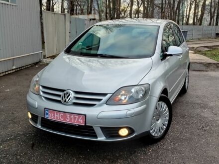 Серый Фольксваген Гольф Плюс, объемом двигателя 1.6 л и пробегом 180 тыс. км за 6500 $, фото 1 на Automoto.ua