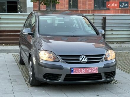 Сірий Фольксваген Golf Plus, об'ємом двигуна 1.6 л та пробігом 257 тис. км за 6550 $, фото 1 на Automoto.ua