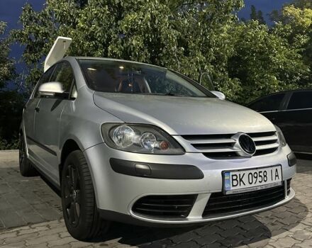 Сірий Фольксваген Golf Plus, об'ємом двигуна 2 л та пробігом 162 тис. км за 6319 $, фото 1 на Automoto.ua