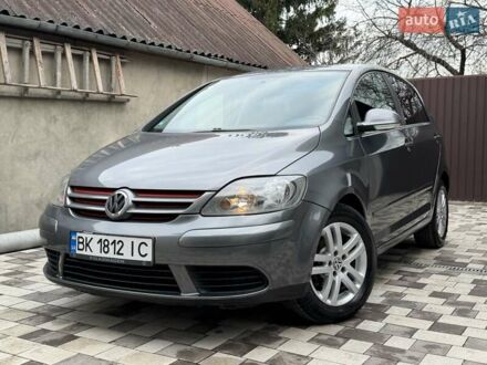 Сірий Фольксваген Golf Plus, об'ємом двигуна 1.9 л та пробігом 241 тис. км за 6600 $, фото 1 на Automoto.ua