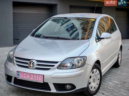 Фольксваген Гольф Плюс 2007 в Виннице на Automoto.ua Серый Фольксваген Гольф Плюс, объемом двигателя 1.6 л и пробегом 181 тыс. км за 5599 $, фото 1 на Automoto.ua