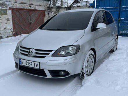 Сірий Фольксваген Golf Plus, об'ємом двигуна 1.6 л та пробігом 172 тис. км за 5700 $, фото 1 на Automoto.ua