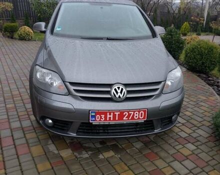 Сірий Фольксваген Golf Plus, об'ємом двигуна 1.62 л та пробігом 194 тис. км за 6000 $, фото 1 на Automoto.ua