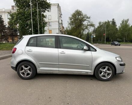 Сірий Фольксваген Golf Plus, об'ємом двигуна 0 л та пробігом 300 тис. км за 2626 $, фото 1 на Automoto.ua